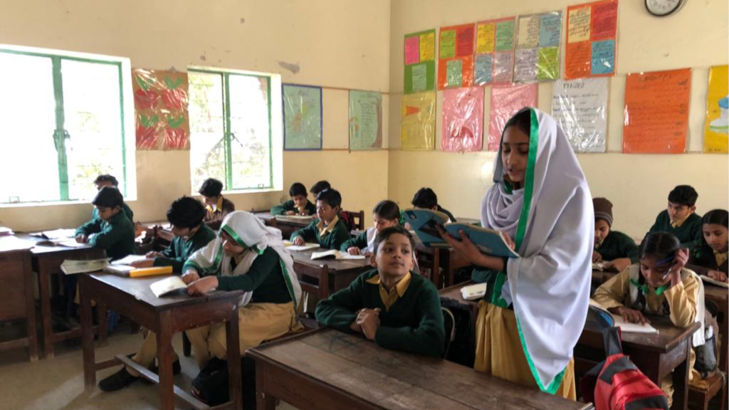 Per l’anno accademico 2021-2022 il Rotary Club Milano Aquileia, durante le presidenze del Dott. Filippo Gattuso e Dott.ssa Alessandra Caricato,  ha quindi deciso di sostenere un’intera classe in una scuola primaria TCF